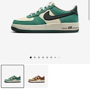 SOLD- Nike Air Force 1 LV8 EUC